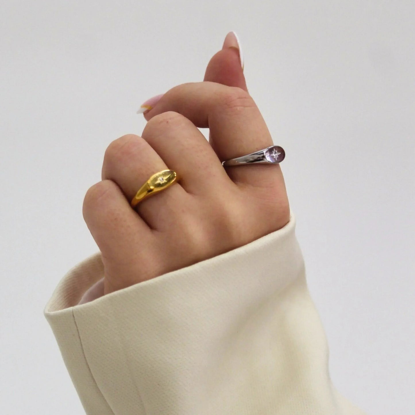 Waterproof Light me up Ring - Sunny Sunday