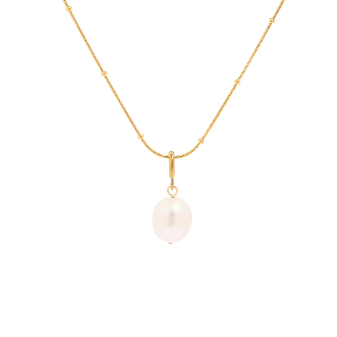 Eva Pearl Necklace