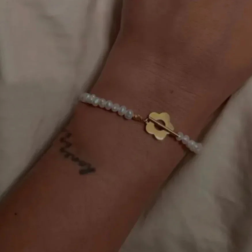 Waterproof Daisy Pearl Bracelet - Sunny Sunday