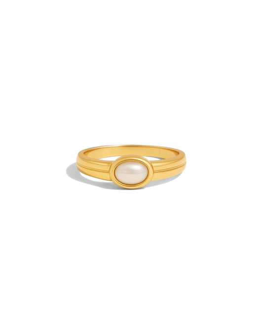 Waterproof Night Out Pearl Ring - Sunny Sunday