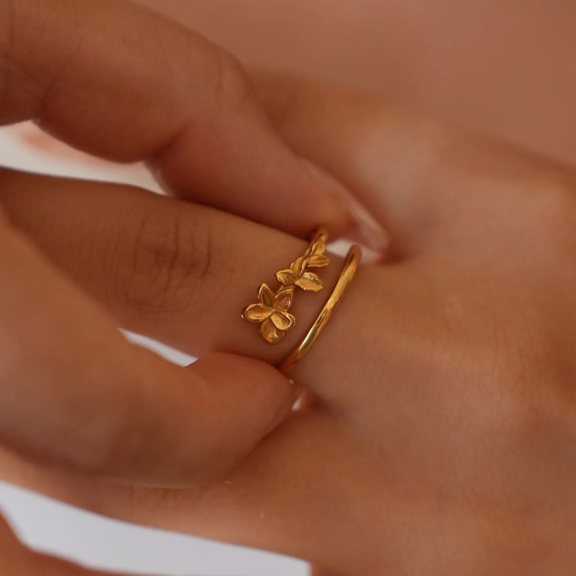 Waterproof Bloom Adjustable Ring - Sunny Sunday