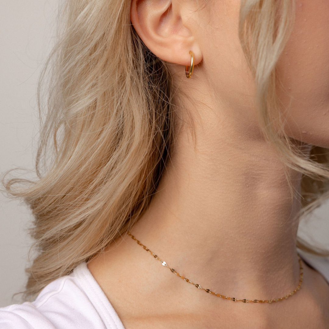 Camelia Necklace