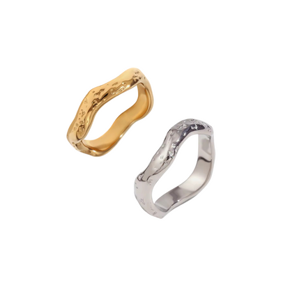 Bague ondulée moderne