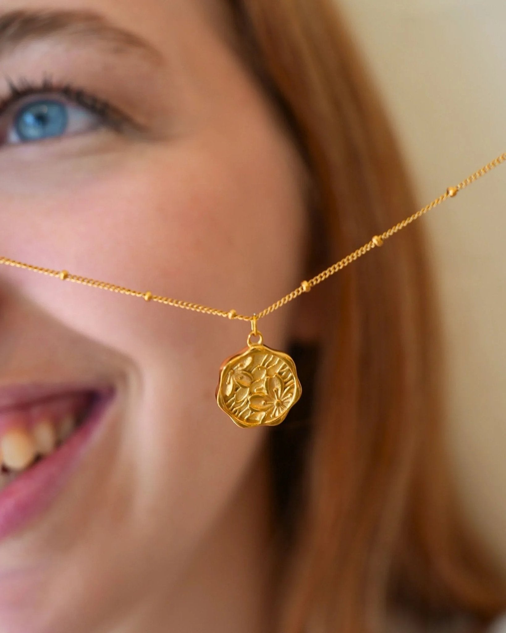 waterproof - Aurora Necklace - Sunny Sunday