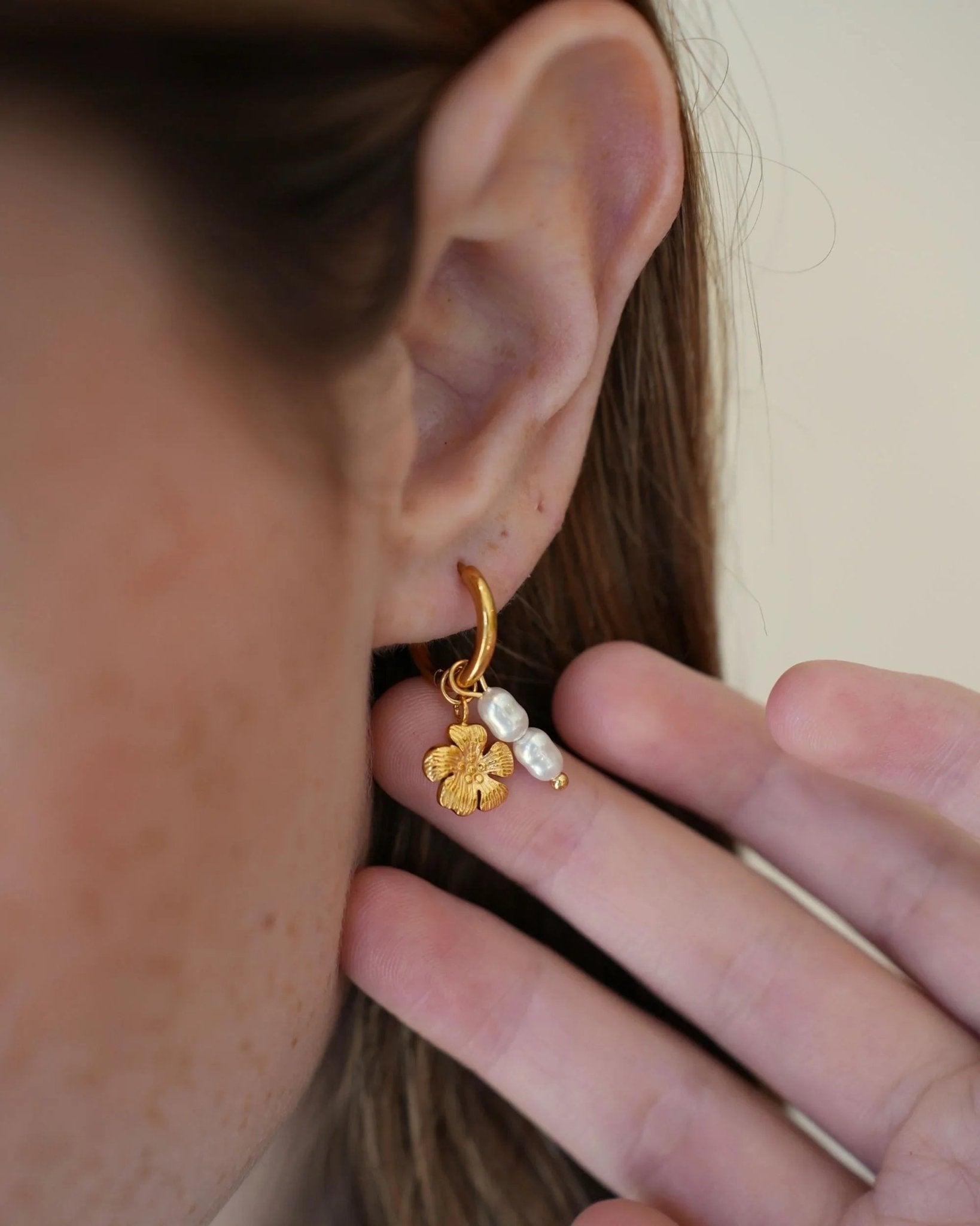 waterproof - Oasis Earrings - Sunny Sunday