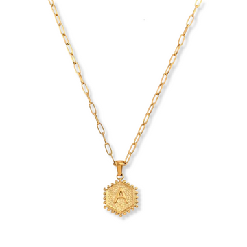Collier initial « Remember Me »